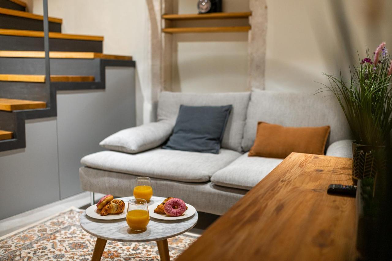 Superior 2 Bedroom Apartment Gabriela Дубровник Экстерьер фото